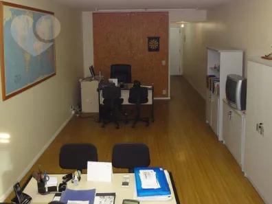 Sala Comercial à venda, 30m² no Centro, Niterói