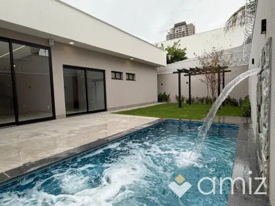 Casa com 4 Quartos à venda, 225m² no Jardim Atlântico, Goiânia