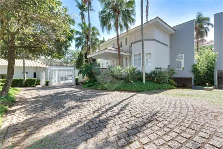 Casa de Condomínio com 4 Quartos para venda ou aluguel, 900m² no Santo Amaro, São Paulo