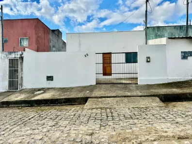 Casa com 2 Quartos à venda, 52m² no Serrotão, Campina Grande