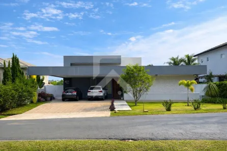 Casa de Condomínio com 3 Quartos à venda, 379m² no Medeiros, Jundiaí