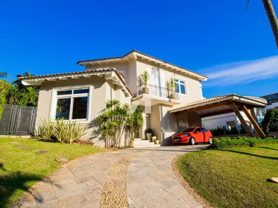 Casa de Condomínio com 4 Quartos para alugar, 1054m² no Tamboré, Barueri