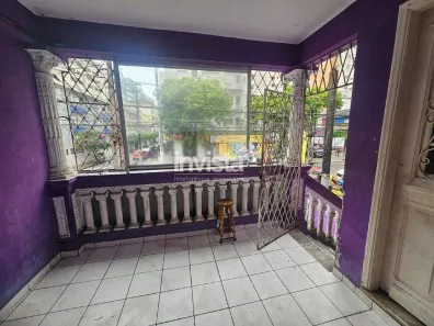 Casa com 5 Quartos à venda, 202m² no Gonzaga, Santos