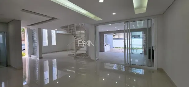 Casa de Condomínio com 4 Quartos para alugar, 360m² no Swiss Park, Campinas