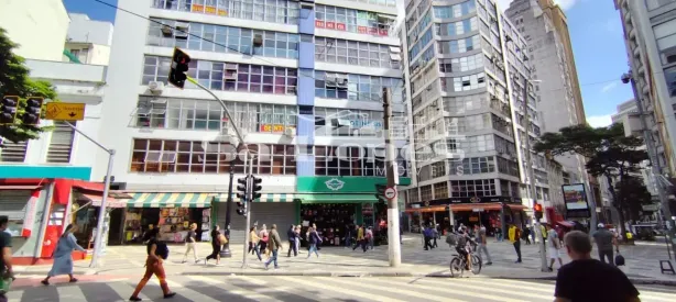 Sala Comercial com 3 Quartos para alugar, 124m² no Centro, São Paulo