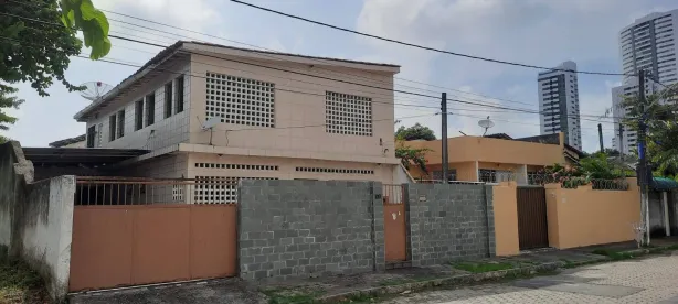 Casa com 4 Quartos à venda, 224m² no Encruzilhada, Recife