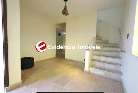 Sobrado com 4 Quartos à venda, 189m² no Vila Alice, Santo André
