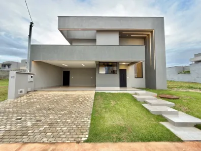 Sobrado com 4 Quartos à venda, 292m² no Jardins Capri, Senador Canedo
