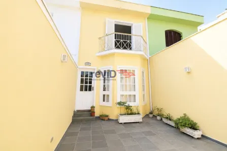 Casa com 3 Quartos para venda ou aluguel, 150m² no Jardim Prudência, São Paulo