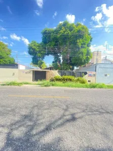 Casa com 3 Quartos para venda ou aluguel, 250m² no Horto, Teresina
