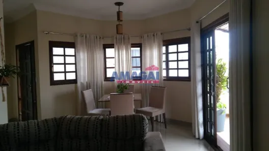 Casa com 3 Quartos à venda, 151m² no Jardim Terras de São João, Jacareí