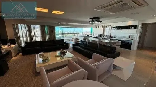 Apartamento com 4 Quartos à venda, 270m² no Casa Forte, Recife