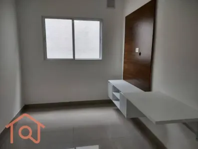 Apartamento com 2 Quartos para alugar, 32m² no Cidade Vargas, São Paulo