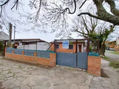 Casa com 2 Quartos para alugar, 69m² no Vila Nova, Porto Alegre