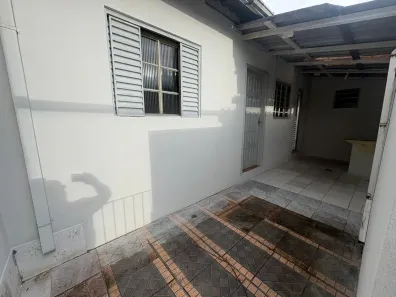 Casa com 1 Quarto para alugar, 45m² no Vila Moinho Velho, São Paulo