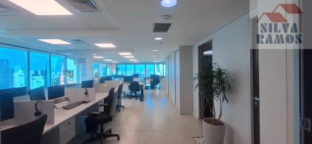 Sala Comercial para alugar, 172m² no Indianópolis, São Paulo