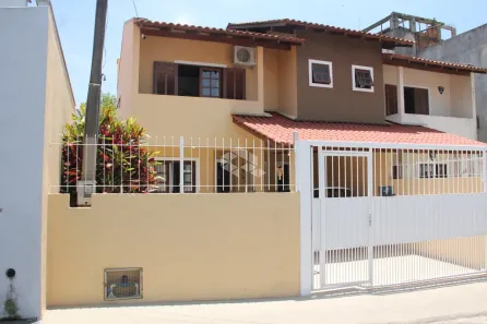 Casa com 3 Quartos à venda, 116m² no Ingleses do Rio Vermelho, Florianópolis