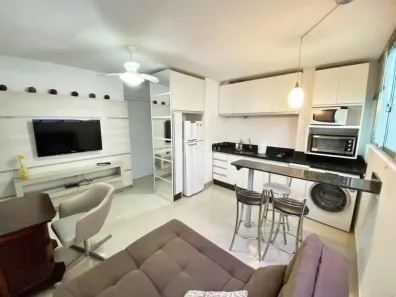 Apartamento com 1 Quarto para alugar, 40m² no Centro, Balneário Camboriú