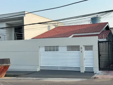Casa de Condomínio com 3 Quartos à venda, 175m² no Parque 10 de Novembro, Manaus
