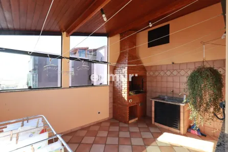 Sobrado com 4 Quartos para alugar, 309m² no Parque Novo Oratório, Santo André
