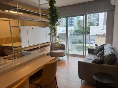 Apartamento com 1 Quarto para alugar, 38m² no Cambuí, Campinas