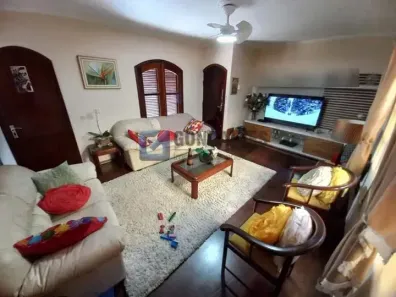 Sobrado com 3 Quartos à venda, 190m² no Jardim Alvorada, Santo André