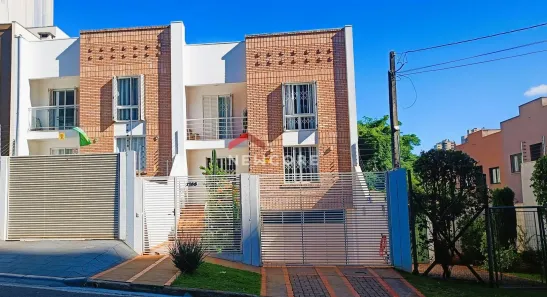 Sobrado com 3 Quartos à venda, 235m² no Country, Cascavel