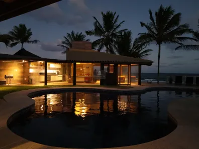 Casa com 6 Quartos à venda, 1200m² no Interlagos (Abrantes), Camaçari