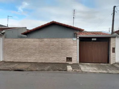 Casa com 2 Quartos à venda, 300m² no Jardim Fogaça, Itapetininga
