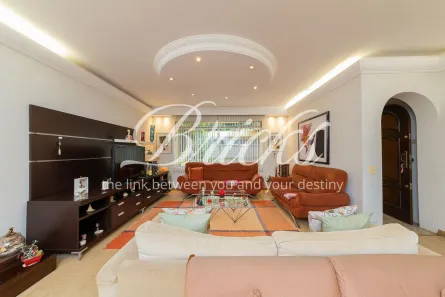 Casa com 3 Quartos à venda, 230m² no Jardim Petrópolis, São Paulo