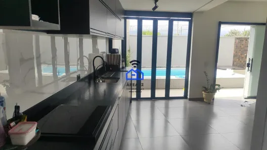 Sobrado com 2 Quartos à venda, 169m² no Praia das Palmeiras, Caraguatatuba