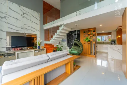 Casa de Condomínio com 4 Quartos à venda, 170m² no Umbará, Curitiba