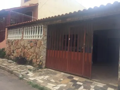 Casa com 4 Quartos à venda, 157m² no Taguatinga Sul, Brasília