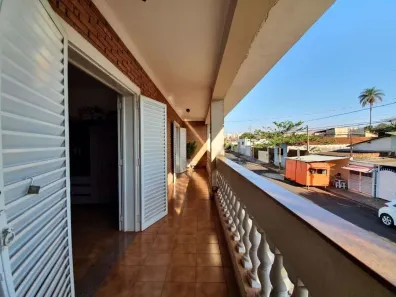 Casa com 4 Quartos à venda, 290m² no Campos Elíseos, Ribeirão Preto
