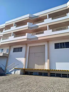 Galpão/Depósito/Armazém com 3 Quartos para alugar, 657m² no Velha, Blumenau
