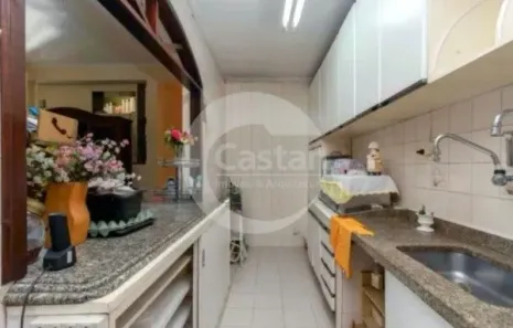 Sobrado com 3 Quartos à venda, 220m² no Vila Canero, São Paulo