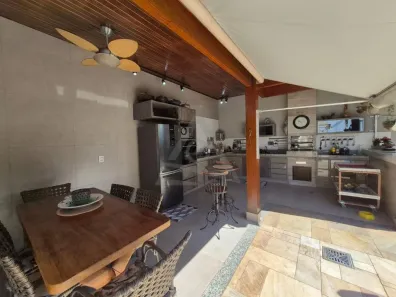 Casa com 3 Quartos à venda, 281m² no Jardim São Carlos, Campinas