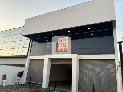 Ponto Comercial para alugar, 250m² no Novo Mundo, Uberlândia