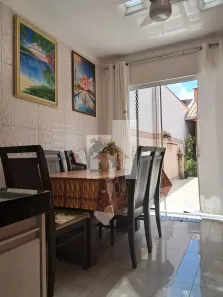 Casa com 2 Quartos à venda, 147m² no Parque Residencial Jundiaí, Jundiaí