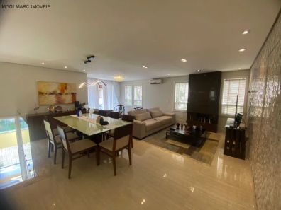 Casa de Condomínio com 3 Quartos à venda, 270m² no Vila Oliveira, Mogi das Cruzes