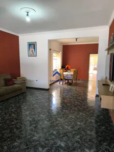Casa com 3 Quartos à venda, 150m² no Parque São Cristóvão, Taubaté