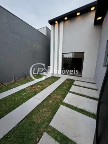 Casa com 3 Quartos à venda, 78m² no Bairro Seminário, Campo Grande