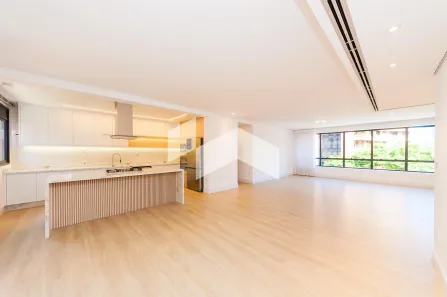 Apartamento com 3 Quartos à venda, 227m² no Cabral, Curitiba