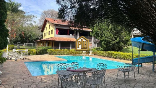Fazenda/Sítio com 5 Quartos à venda, 2500m² no Ribeirão dos Porcos, Atibaia
