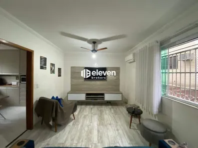 Casa com 3 Quartos à venda, 130m² no Vila Mathias, Santos