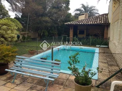 Sobrado com 4 Quartos à venda, 220m² no Glória, Porto Alegre