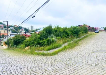 Lote/Terreno à venda, 503m² no Sanvitto, Caxias do Sul