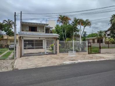 Sobrado com 4 Quartos à venda, 494m² no Centro, Esteio
