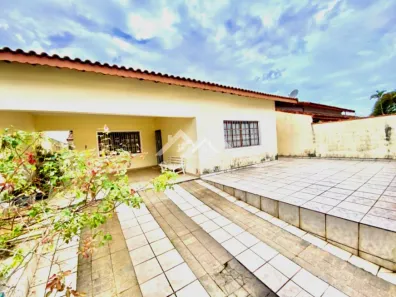 Casa com 3 Quartos à venda, 148m² no Balneário Flórida Peruíbe, Peruíbe