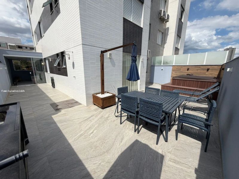 Apartamento com 3 quartos — Sagrada Família, Belo Horizonte